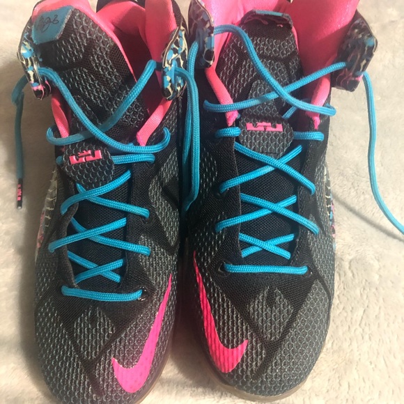 lebron james shoes pink and black